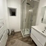 Apartman : Superbe En Face Des Thermes